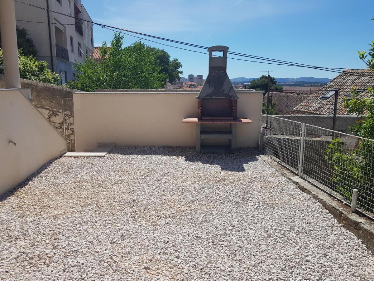 Apartments Agata Šibenik Екстериор снимка