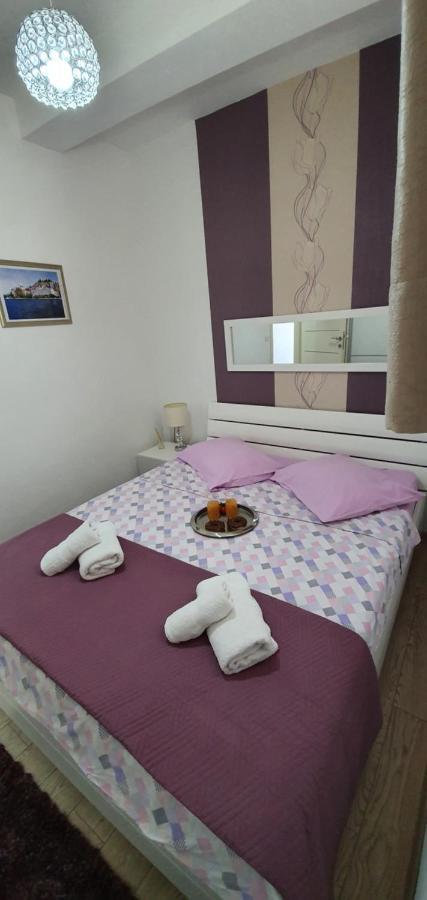 Apartments Agata Šibenik Екстериор снимка