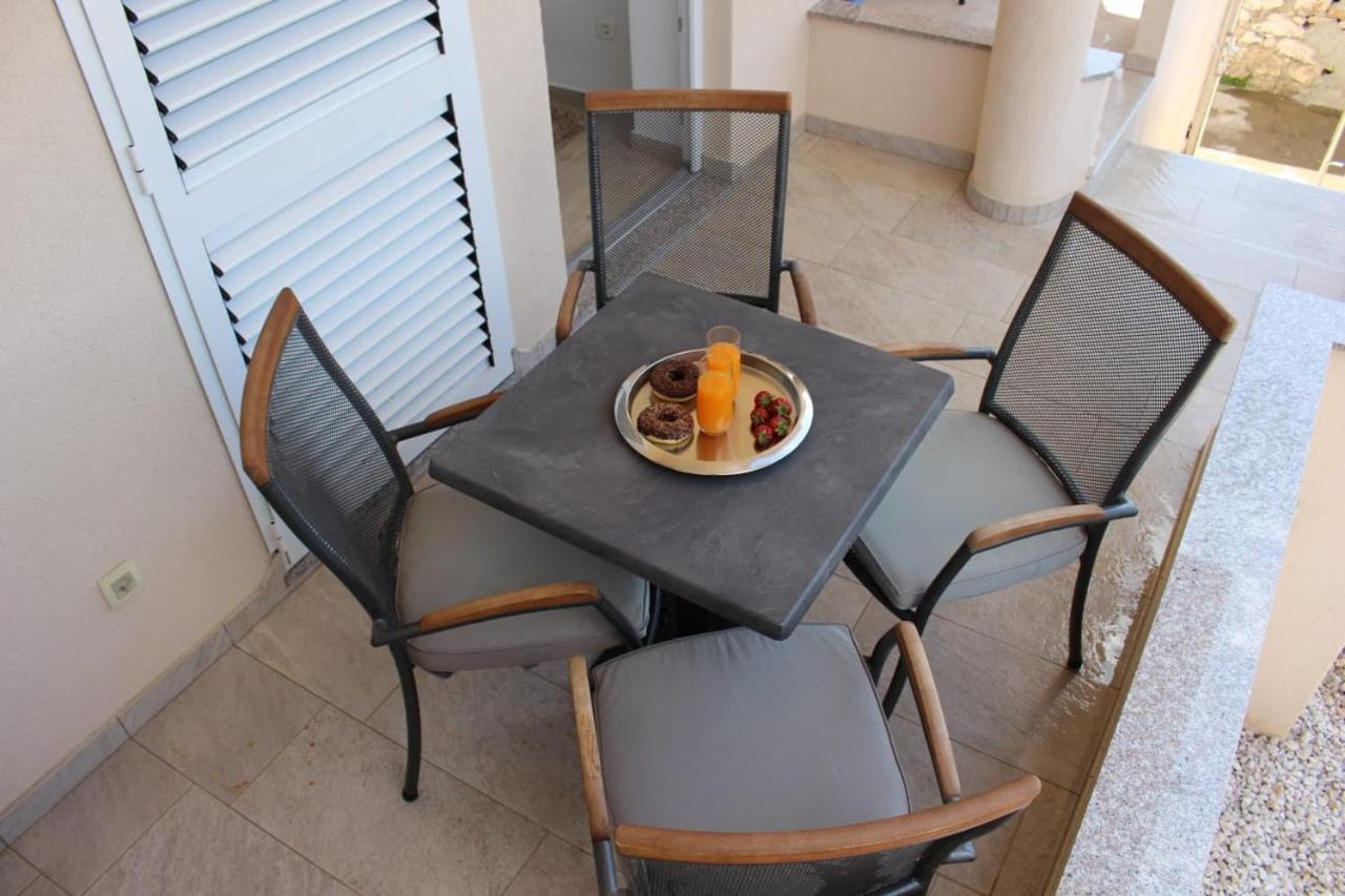Apartments Agata Šibenik Екстериор снимка