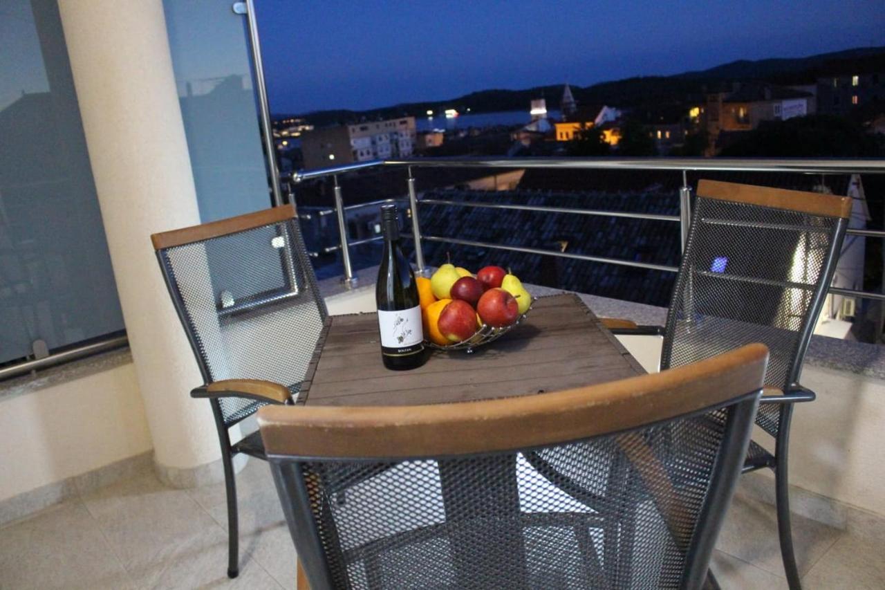Apartments Agata Šibenik Екстериор снимка