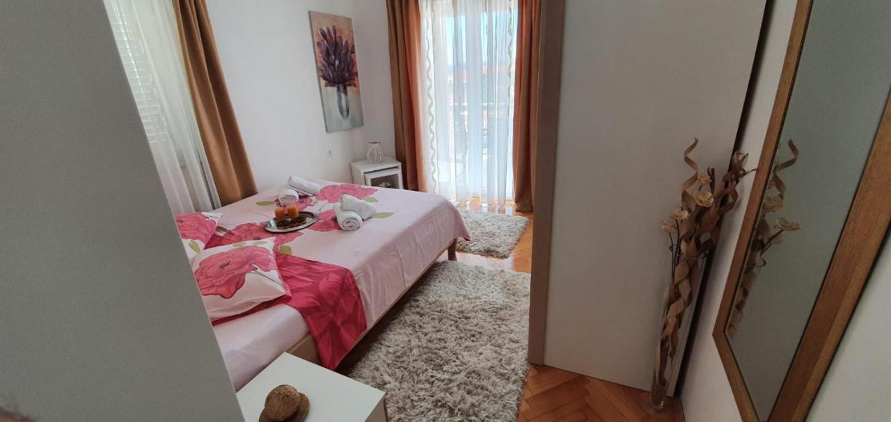 Apartments Agata Šibenik Екстериор снимка