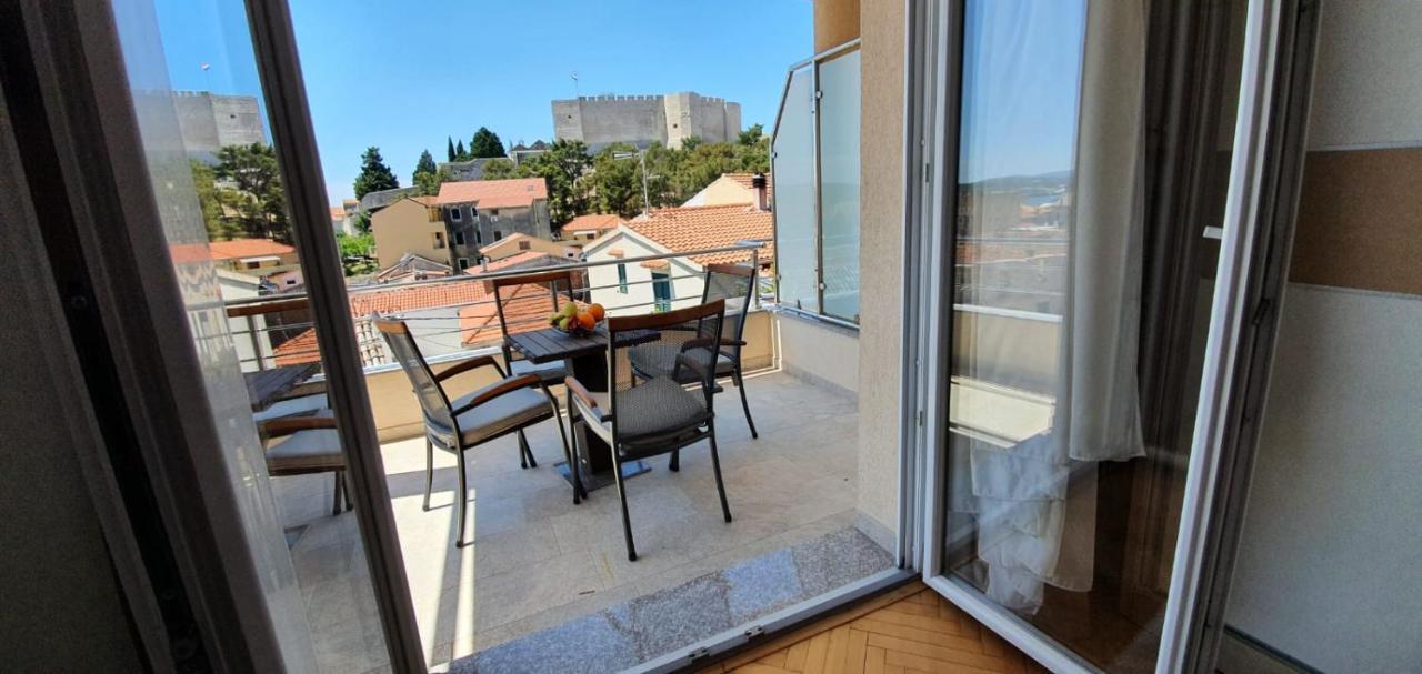 Apartments Agata Šibenik Екстериор снимка